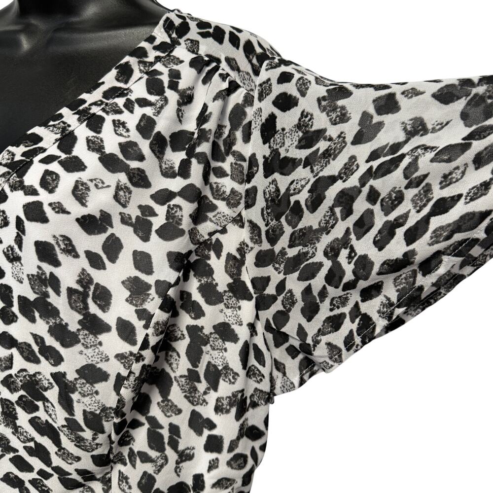 Lane Bryant Womens Black White Blouse Size 18 Lined - Picture 5 of 10